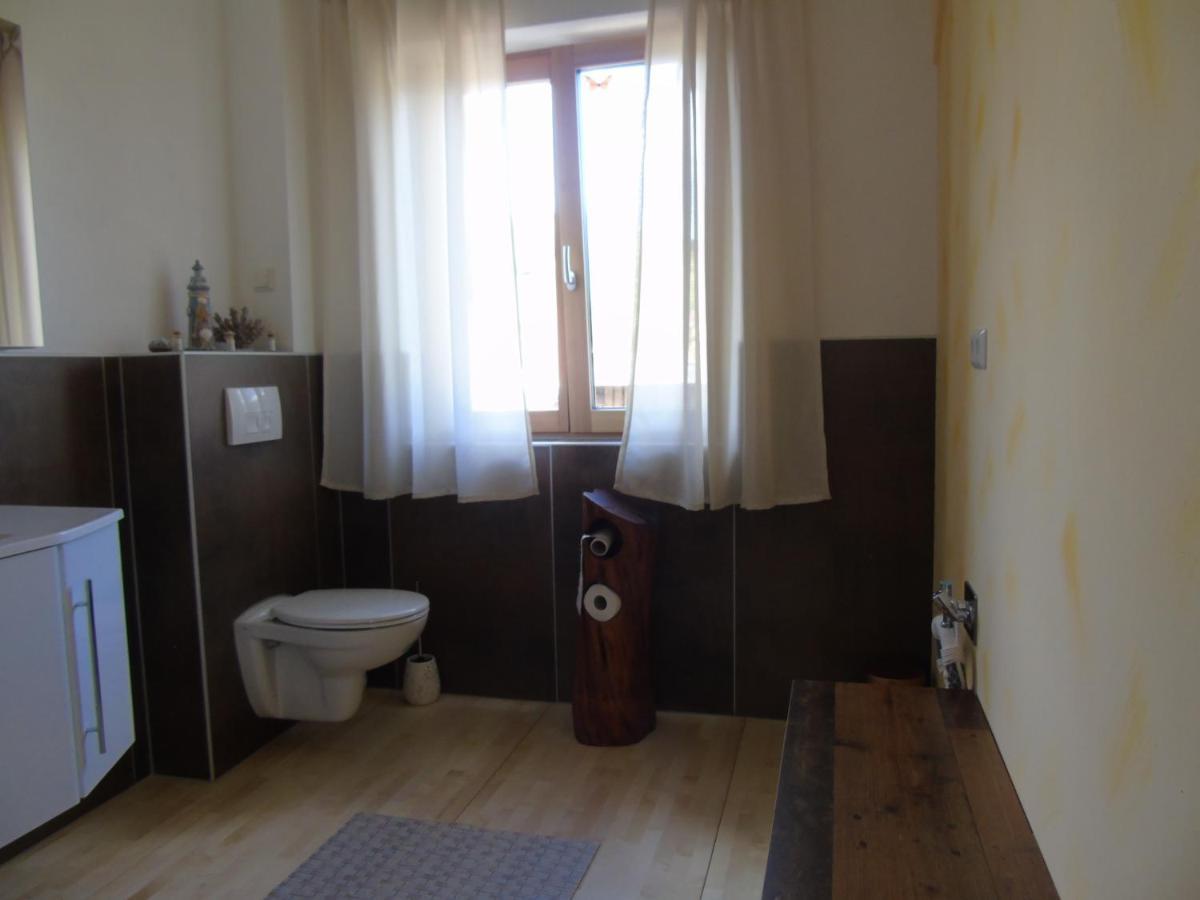 Ferienwohnung Rhoen Kaltennordheim Ngoại thất bức ảnh