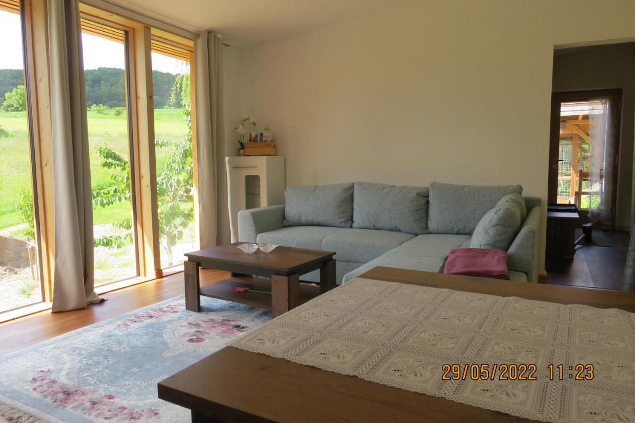Ferienwohnung Rhoen Kaltennordheim Ngoại thất bức ảnh